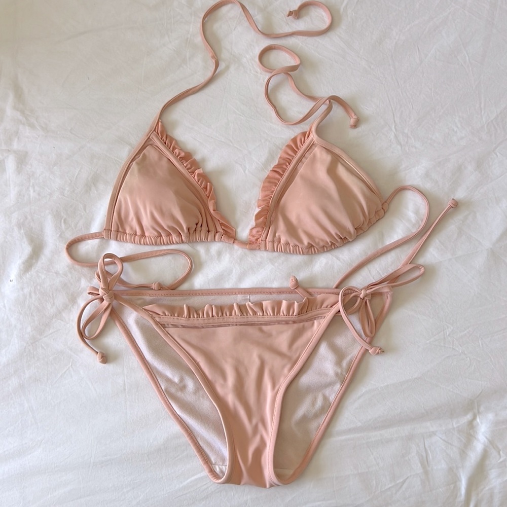 VICTORIA’S SECRET | Ruffled Mesh Swim Set